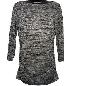 THE LIMITED 3/4 Length Sleeve Top